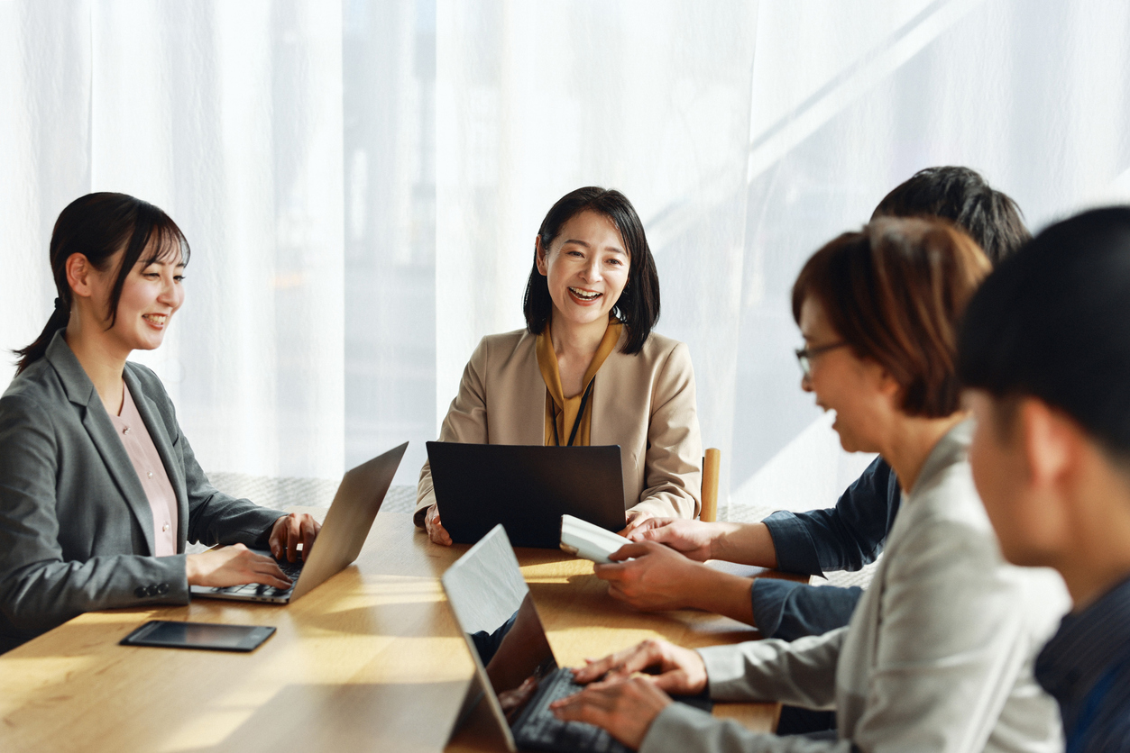 ビジネスマッチングとは？主催企業から見る展示会活用のポイントや注意点を解説